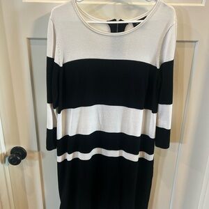 AB Studio Black and White Striped Long Sleeve Dress